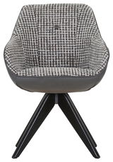 Vorderansicht eines modernen Armlehnstuhls mit gemustertem Stoffbezug und dunklen Holzbeinen.