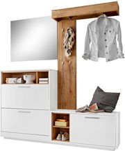 Kompakt-Garderobe in moderner Perspektive mit weißem Schrank, Holzdetails, Spiegel und Hakenleiste, ideal für Flur oder Eingangsbereich.