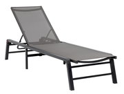 Gartenliege aus Metall mit verstellbarer Rückenlehne, seitliche Perspektive