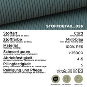 Nahaufnahme eines mint-blauen Cordstoffs, verwendet für ein Schlafsofa, aus 100% PES, mit hoher Abrieb- und Pillingfestigkeit, fotografiert aus der Seitenperspektive.