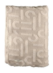 Grau-weißes, flauschiges Handtuch mit großem Schriftzug-Muster und Esprit-Label, frontale Ansicht von oben auf weißem Hintergrund
