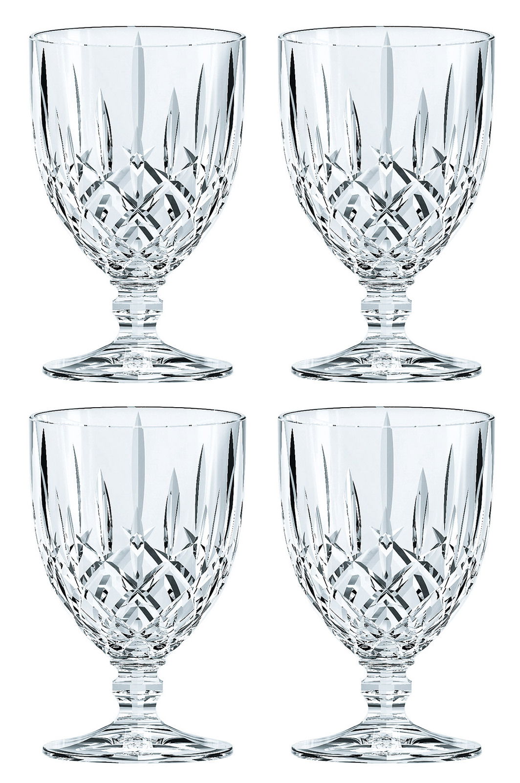 Vier große Kelchgläser aus Kristallglas mit elegantem Schliffmuster, frontal abgebildet.