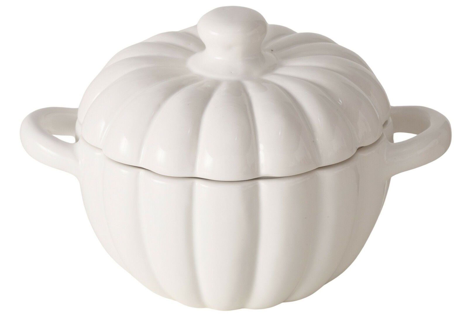 Weiße, runde Auflaufform mit Deckel in Kürbisform, seitliche Perspektive