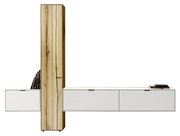 Frontale Ansicht der Dieter Knoll Wandkombination ISEO mit einem hohen Holzschrank und weißen Schubladen, dekoriert mit Büchern.