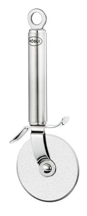 Pizzaschneider aus Edelstahl mit ergonomischem Griff, seitliche Ansicht