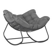 Grauer Schaukelsessel mit gepolstertem Sitz und Metallrahmen, seitliche Perspektive