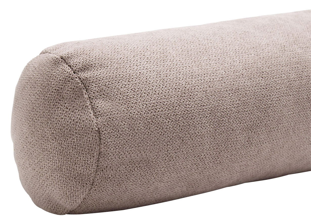 Nahaufnahme einer beigen Zugluftrolle aus 100% Polyester, seitliche Perspektive