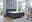 Boxspringbett in einem modernen Schlafzimmer, seitliche Perspektive