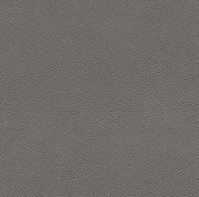 Nahaufnahme einer grauen Lederstruktur, perspektivisch von oben betrachtet.