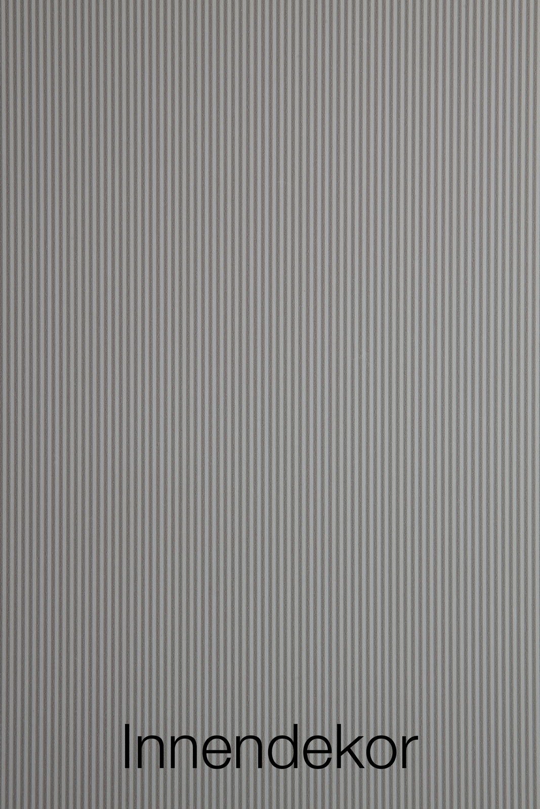 Nahaufnahme eines grauen, gestreiften Innendekors für einen Drehtürenschrank