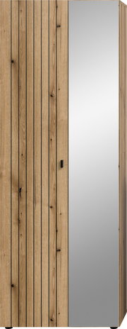 Hoher zweitüriger Kleiderschrank aus Holz mit vertikaler Lamellenoptik und schwarzem Griff, rechte Tür als Ganzkörperspiegel; frontale Ansicht leicht schräg von rechts.