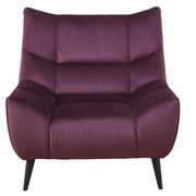 Moderner lila Sessel mit Samtbezug, frontal fotografiert, auf schwarzen Beinen.