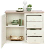 Kommode mit geöffneter Tür und Schubladen, dekoriert mit Geschirr und Pflanzen, Frontalansicht