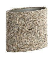 Ovaler Lampenschirm mit grober Textur in Naturtönen, seitliche Perspektive