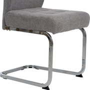 Grauer Schwingstuhl mit verchromtem Gestell, seitliche Perspektive