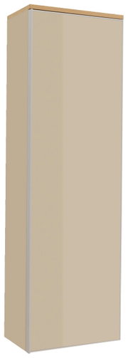 Hoge, smalle kast in beige met een lichtgekleurd houten blad bovenaan en zilverkleurige randen, vrijstaand op een witte achtergrond, schuin van voren links gezien.