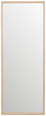 Rechteckiger Spiegel mit Holzrahmen, frontal fotografiert