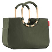 Grüne Einkaufstasche mit ovalen Griffen aus Metall, seitliche Perspektive