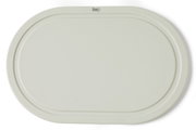 Ovales Schneidbrett aus hellem Material, Draufsicht