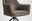 Nahaufnahme eines braunen Armlehnstuhls mit gesteppter Polsterung und schwarzem Metallgestell, seitliche Perspektive.