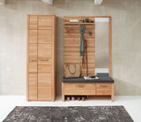 Frontale Ansicht eines XL-Garderobenpaneels aus Holz mit integriertem Spiegel, Sitzbank und Stauraum für Schuhe.