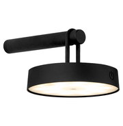 Moderne schwarze Wandleuchte ARMA mit rundem Leuchtkörper, seitliche Perspektive