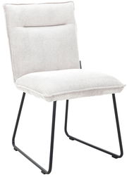 Moderner Stuhl mit hellgrauem, geripptem Stoffbezug und schwarzem Metallgestell, seitliche Perspektive