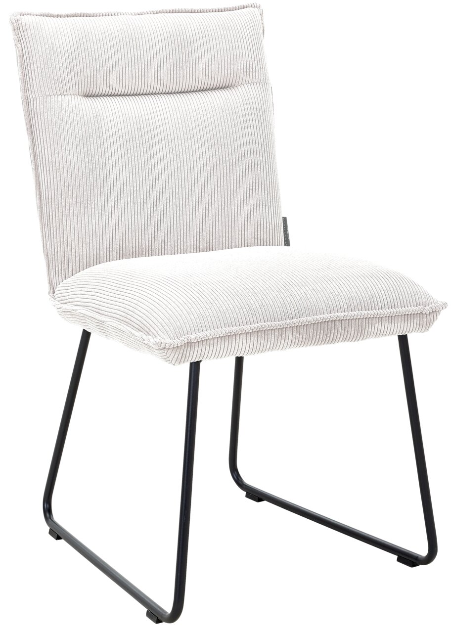 Moderner Stuhl mit hellgrauem, geripptem Stoffbezug und schwarzem Metallgestell, seitliche Perspektive