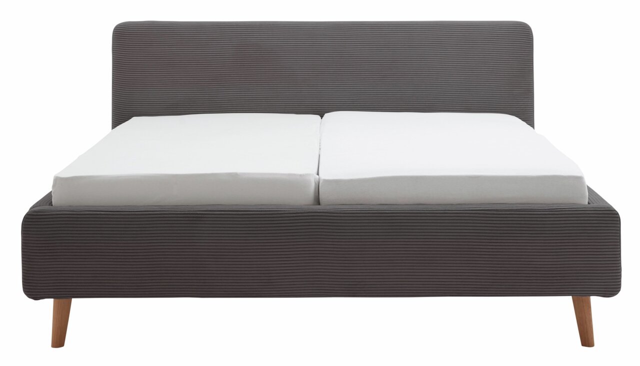 Frontale Ansicht eines modernen Polsterbettgestells mit grauem Stoffbezug und Holzbeinen.