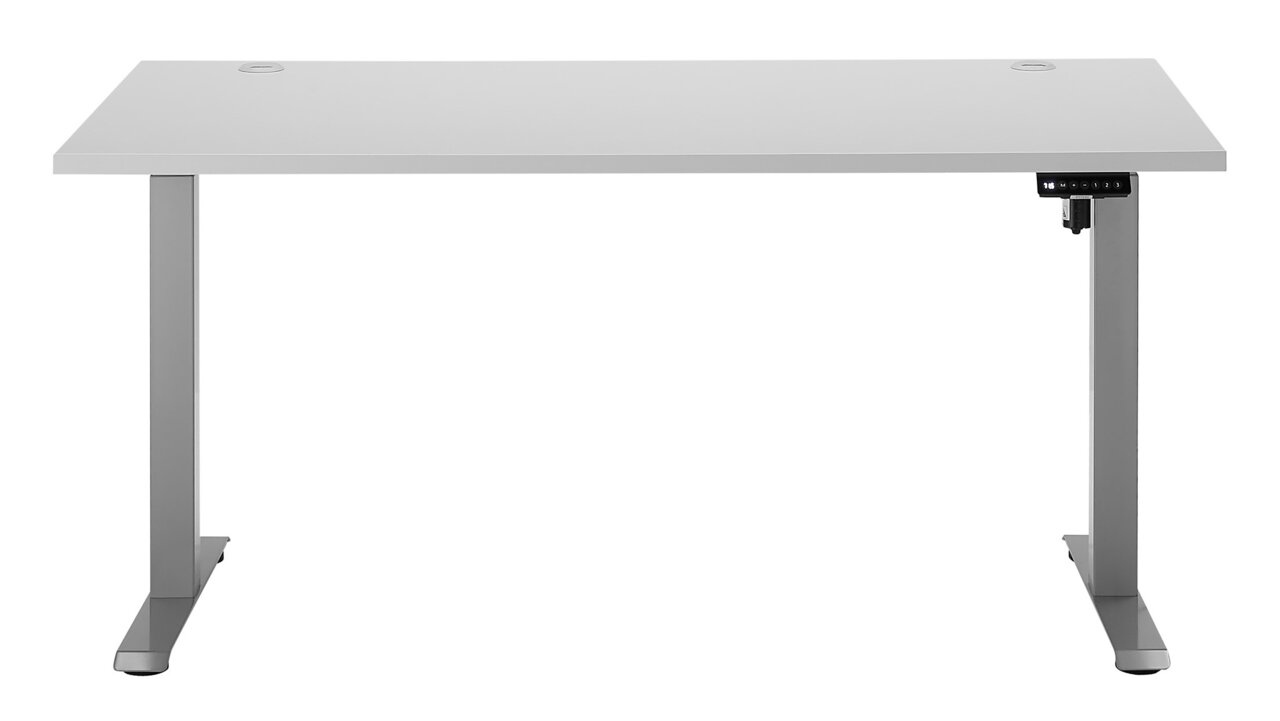 Moderner höhenverstellbarer Schreibtisch in Grau, frontal betrachtet, mit zwei Kabeldurchlässen und digitalem Bedienfeld.