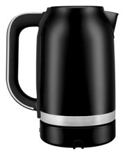 Schwarzer Wasserkocher von KitchenAid, seitliche Perspektive, 1,7 Liter Fassungsvermögen.