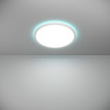 Runde LED-Deckenleuchte ROVITO-Z mit leuchtendem Rand, von unten betrachtet.