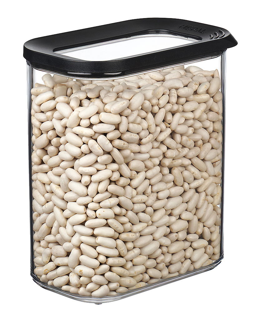 Transparente Vorratsdose Modula 1500 ml mit schwarzem Deckel, gefüllt mit weißen Bohnen, aus seitlicher Perspektive.