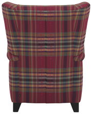 Rückansicht eines Ohrensessels mit buntem Karomuster