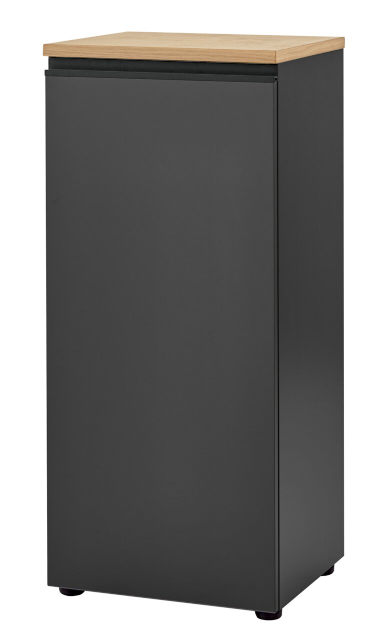 Schwarze Kommode mit Holzplatte, frontal fotografiert