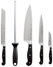 Messerblock Spitzenklasse 6-teilig, bestehend aus fünf Messern und einem Wetzstahl, frontal abgebildet.