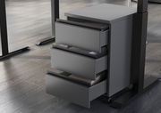 Moderner Rollcontainer mit drei offenen Schubladen, seitliche Perspektive