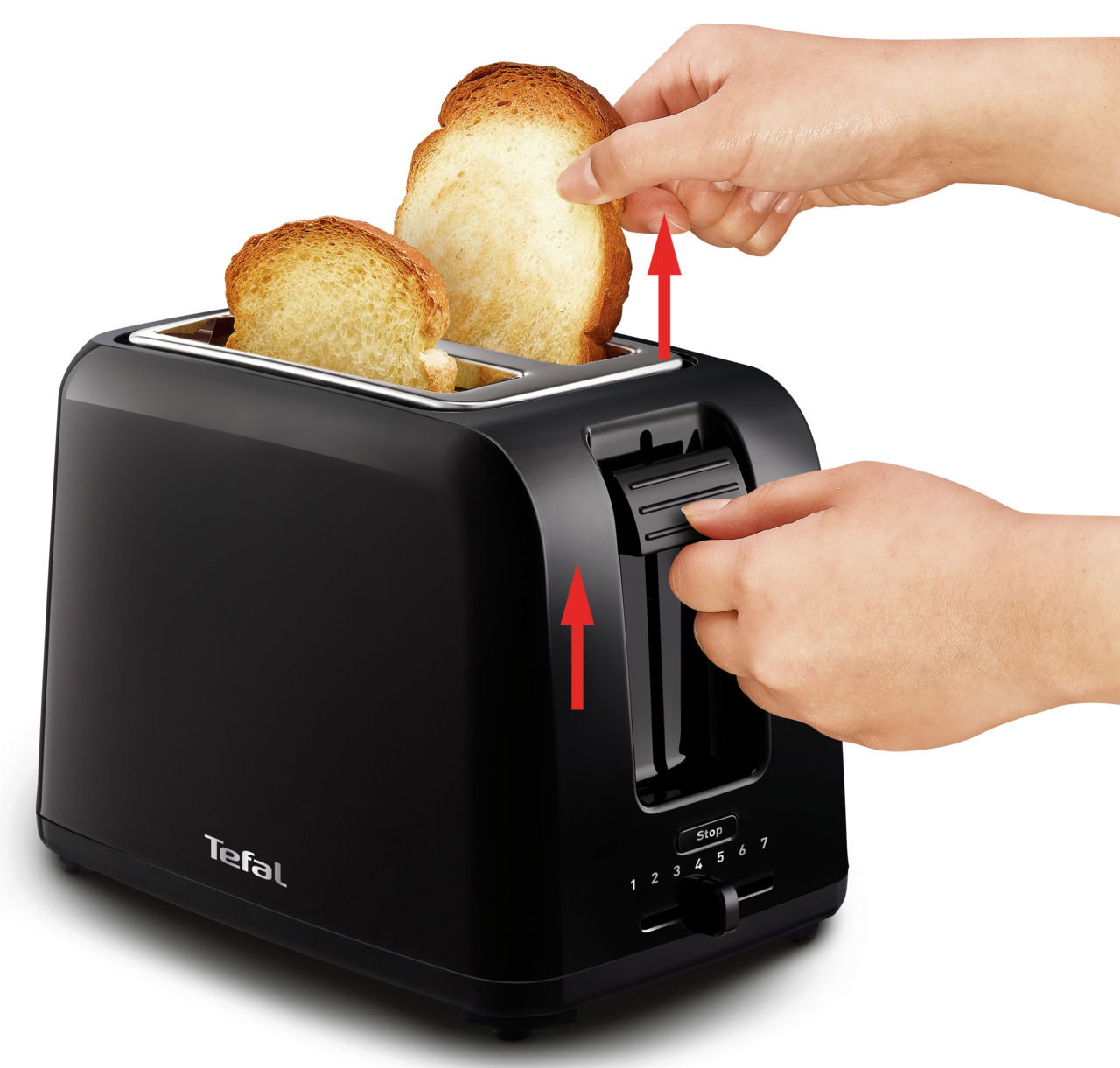 Schwarzer Toaster Vita mit zwei Toastscheiben, seitliche Ansicht, Hände bedienen den Hebel.