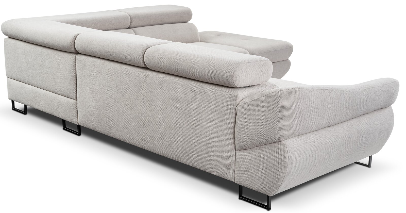 Rückansicht eines modernen, hellgrauen Ecksofas mit verstellbaren Kopfstützen und schwarzen Metallfüßen.