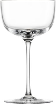 Transparentes Cocktailglas mit breiter Schale und langem Stiel, freigestellt auf weißem Hintergrund, Frontansicht