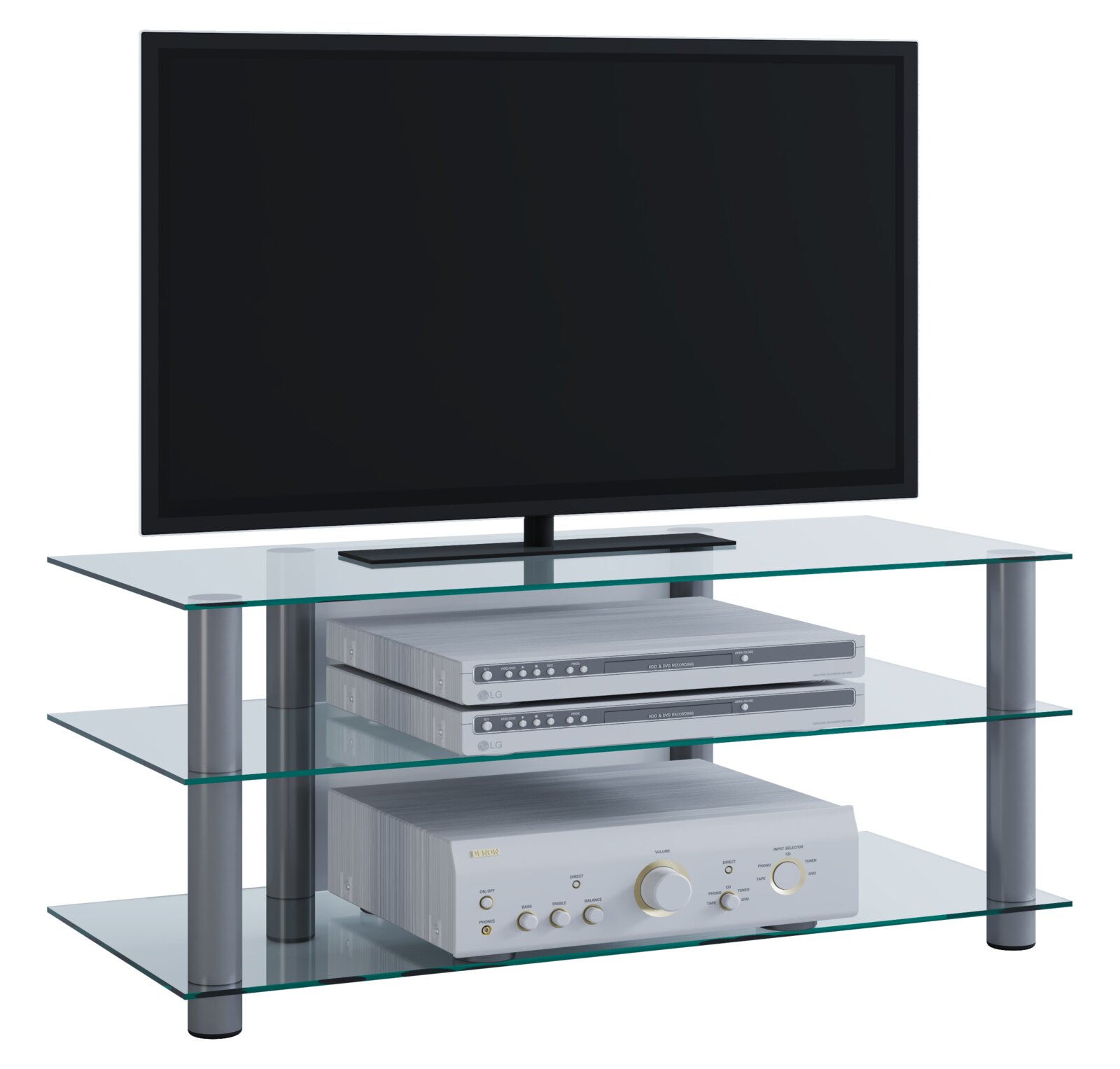Modernes TV- und HiFi-Rack mit vier Glasablagen und silbernen Metallstützen, bestückt mit Flachbildfernseher und Audio-/Video-Geräten; Perspektive: frontale Ansicht mit leichter Schrägsicht von rechts.