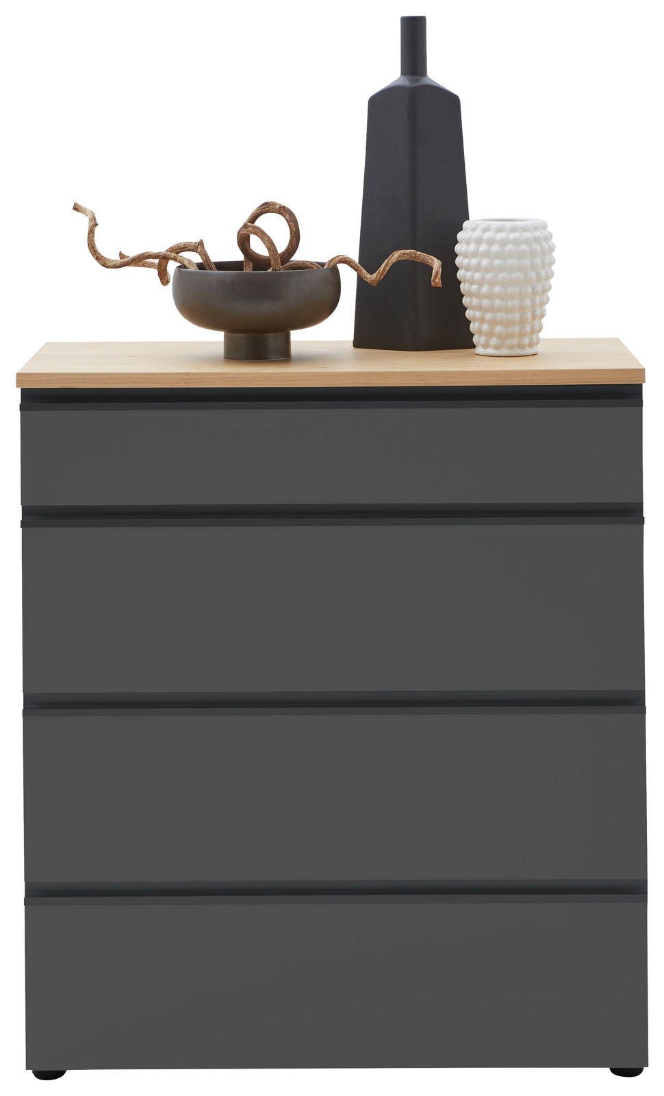 Schubkastenkommode in dunklem Grau mit vier Schubladen, dekoriert mit einer schwarzen Vase, einer weißen strukturierten Vase und einer Schale mit Zweigen, aus der Frontalperspektive.