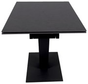 Moderne zwarte eettafel met rechthoekig tafelblad en centrale poot, vooraanzicht