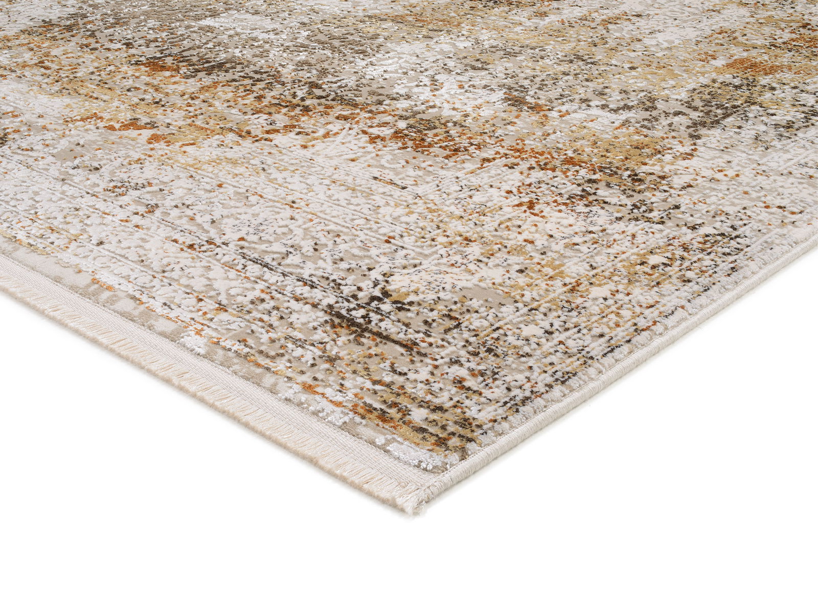 Designer Teppich mit abstraktem Muster in Erdtönen, perspektivisch von der Ecke aufgenommen