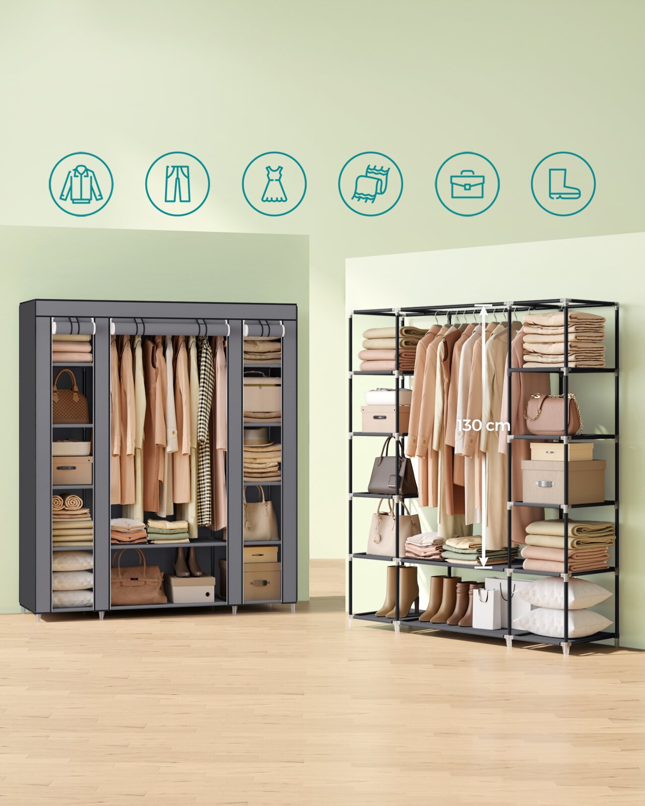 Offener modularer Kleiderschrank/Regalsystem in Schwarz mit Kleiderstange und mehreren Ablagefächern, gefüllt mit Kleidung, Taschen, Schuhen und Kissen; Frontansicht im Raum, Höhe der Hängezone mit 130 cm markiert.