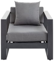 Grauer Lounge-Sessel mit Kissen, Vorderansicht