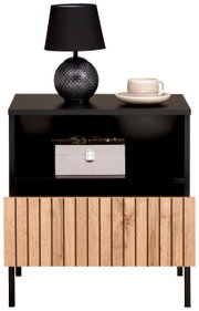 Moderne nachtkastje met zwarte afwerking, houten lade en decoratieve tafellamp, gezien vanaf de voorkant.