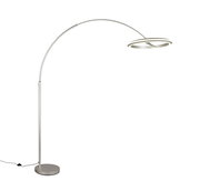 Moderne LED-Bogenleuchte in seitlicher Perspektive mit rundem Sockel und gebogenem Arm, der einen ringförmigen Leuchtkopf hält.