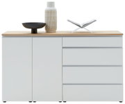 Modernes Sideboard 180 in Weiß mit Holzplatte, dekoriert mit einer Vase, einer Schale und einem offenen Buch, Frontalansicht.