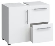 Weißer Badezimmer-Waschbeckenunterschrank mit Aussparung für den Siphon, Tür links und zwei Schubladen rechts (untere Schublade geöffnet), Metallgriffe, Ansicht schräg von vorn
